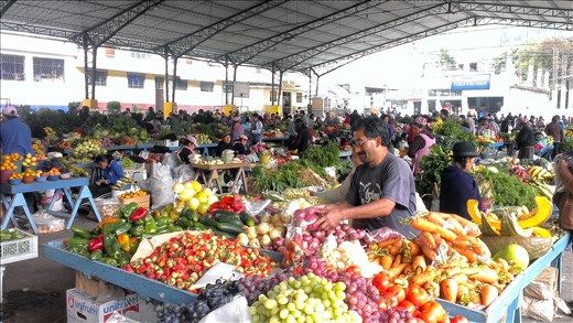 Banos - local market