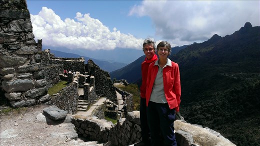 More inca ruins on trail