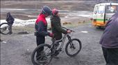 Death Road Bike Ride - gary getting his bike: by jugap, Views[169]