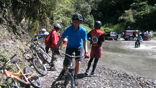 DRBR - Gary made it upright thru water