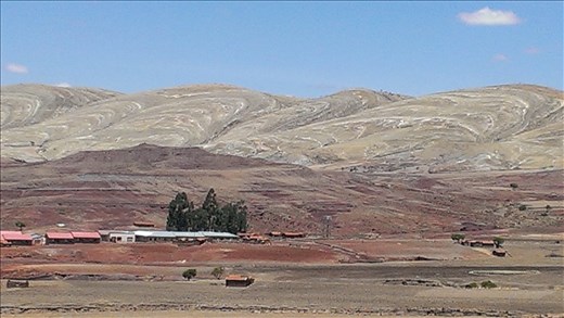 Sucre - Maragua crater nearby