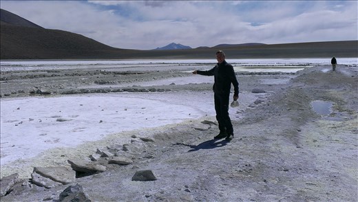 SFT - Day 2 - laguna with borax crusts - borax mined & sent to Chile