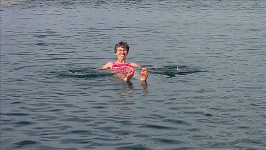 Laguna Cejar - Floating