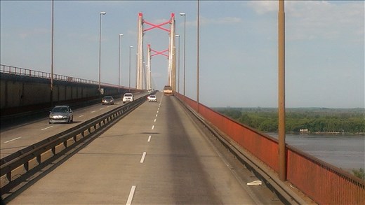 On the road NE to Puerto Iguazu