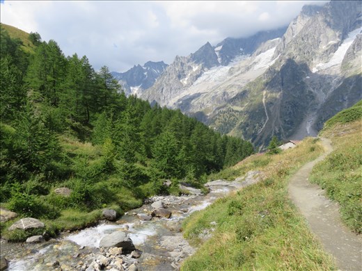 Refugia Bonarti - our last Italian o/night stop