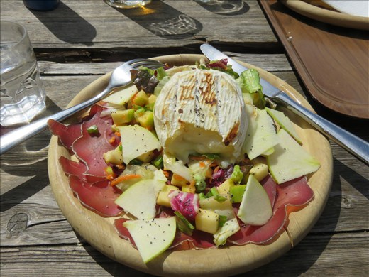 Late lunch at Refugia Bonarti