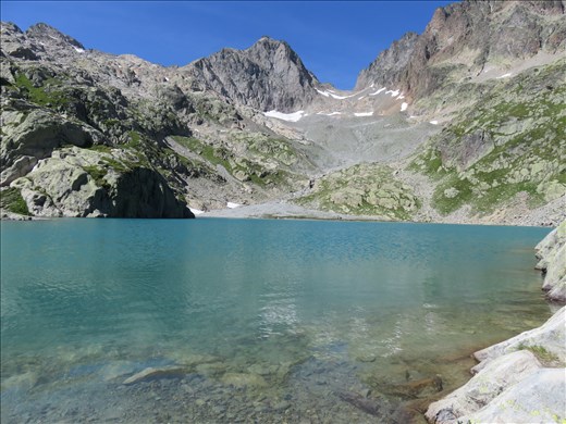 Second lake feeding into Lac Blanc