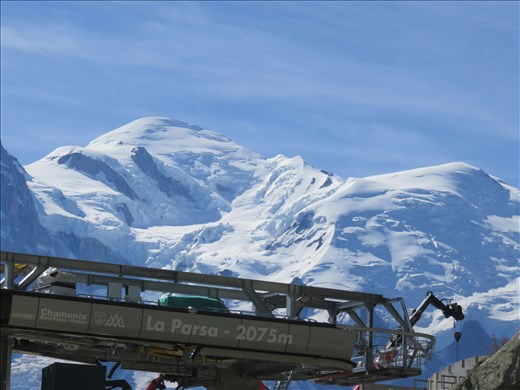 Next stop on way up (yet again) drink stop