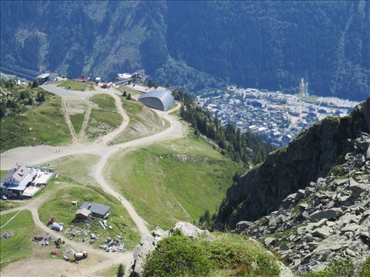 Looking back to drink stop & Chamonix down below