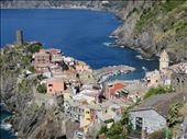 Vernazza - approaching it after 1 &1/4hrs walk from Corniglia: by jugap, Views[330]