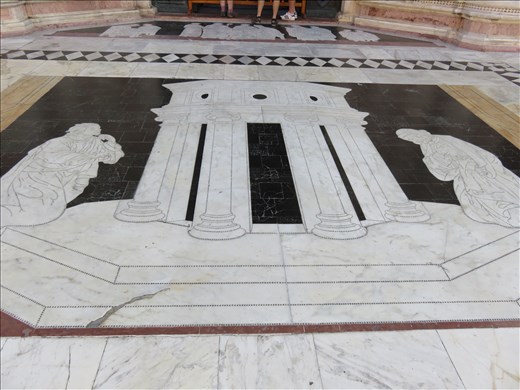 Siena - entrance step of Duomo