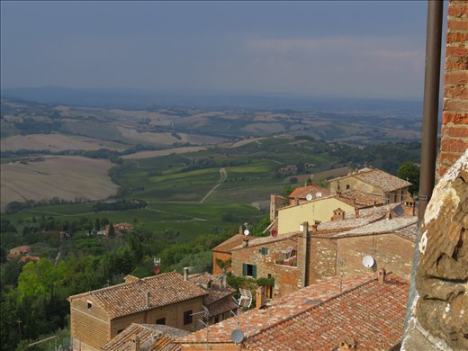 MOntepulciano - view to countryside