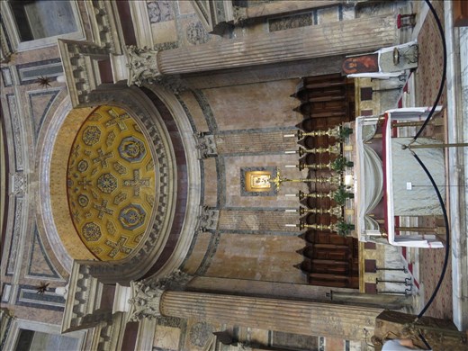 Rome - Pantheon - altar area