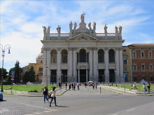 Rome's Cathedral - Basilica San Giovanni in Laterano