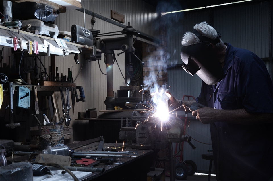 Watching him in his element, My Opar has had all his equipment over 20 years, and he still believes it is the best. I love wandering through his shed and seeing all the little things he has kept and some objects dating back 100 years from his grandparents