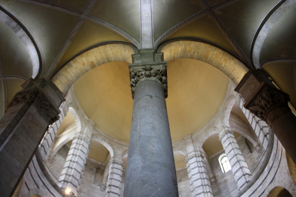 Arches make an amazing entrance as we enter cathedrals. Beauty is truly within the details