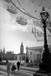 Leisurely stroll along the river thames. Great historic icons as the parliament and Big Ben along with the newer sights as the London Eye: by jvipele, Views[265]