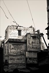 HANDcrafts. Hand craft work gone wrong.
@Chandni Chowk, Delhi: by kabilan, Views[694]