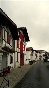 This Espelette, beautiful, calm, and warm city. It has typical house, with red and white colour for the  exterior paint. Espelette also known as one of part of Basque Country: by kaifa_untsa, Views[342]