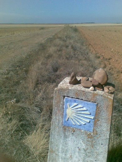 The Old Road, running parallel to the new road (senda) on the Meseta.