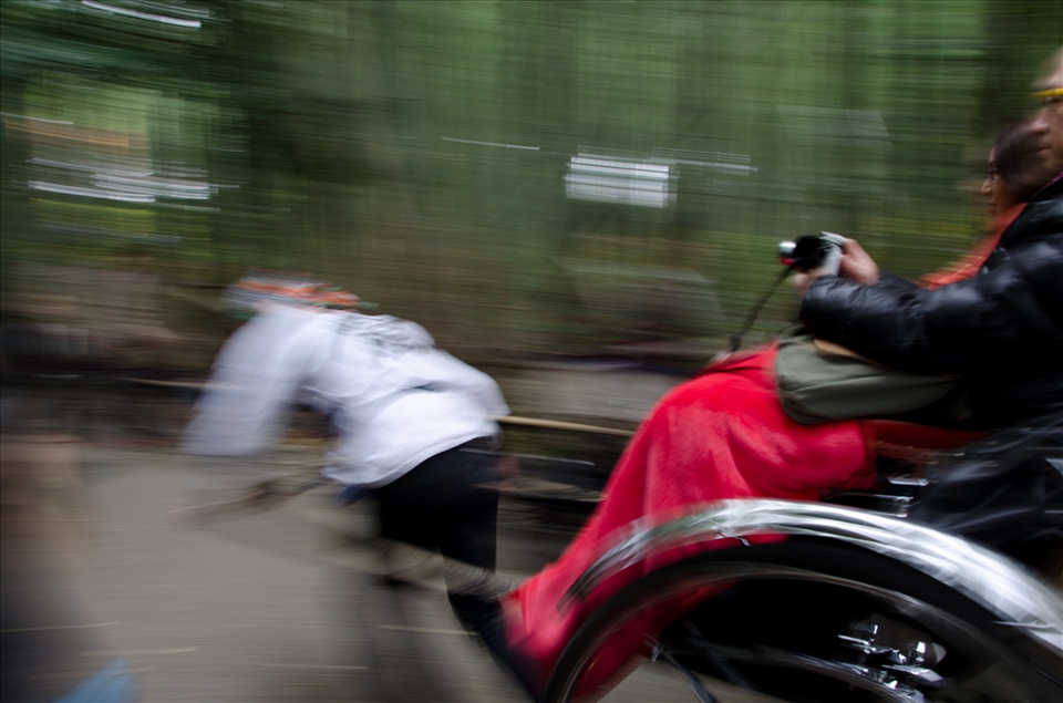 The rickshaws in Saga-Arashiyama, Kyoto. The carter will introduce famous spot to tourists.