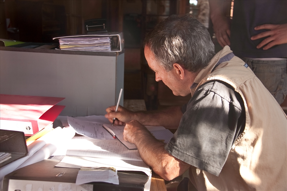 Finalising the paperwork 