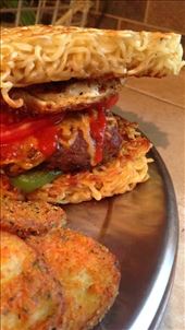 My spin on the infamous 'Ramen Burger': by kasim_hardawaykc, Views[242]