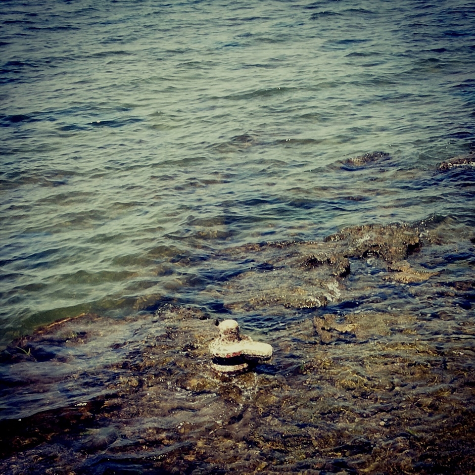 Ocean waves embracing the Shivaling.