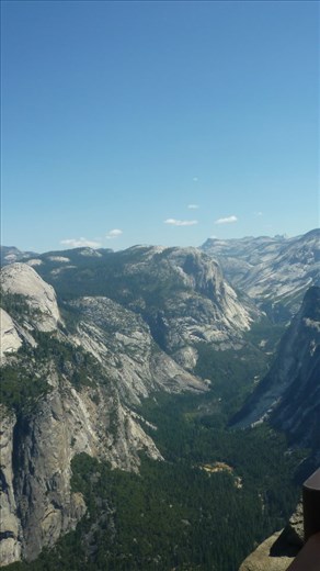 View across part of Yosemite NP.