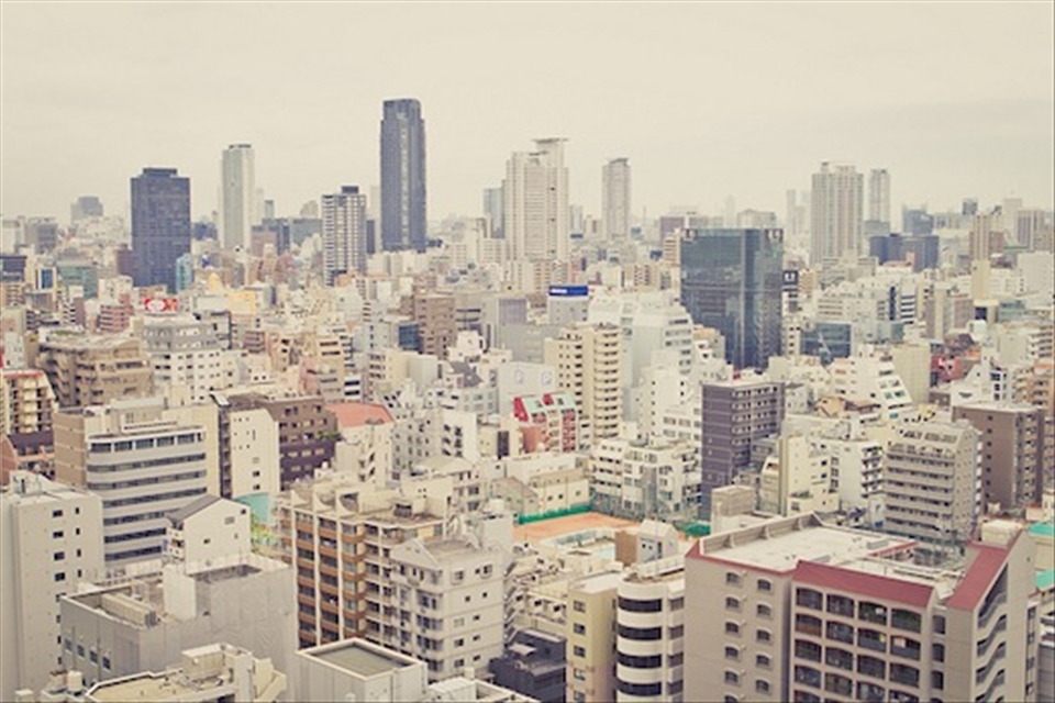 A cloud of smog rolls over Osaka.
