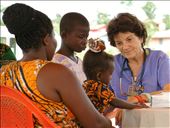 Every family wants their children to be seen by the doctors & nurses: by kevinwenning, Views[168]