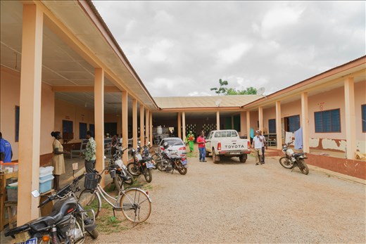 A visit to the nice hospital in Kenyasi