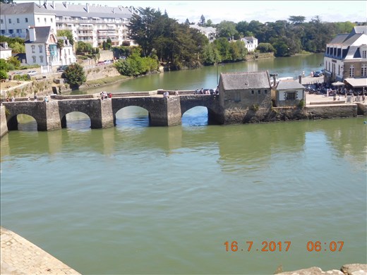 Stone Bridge St. Goustan