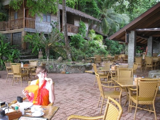 K at breakfast down the beach