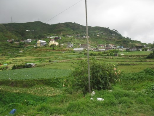 homes along the mountain on way to Sagada