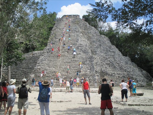 Nohoc Mul temple, Coba 