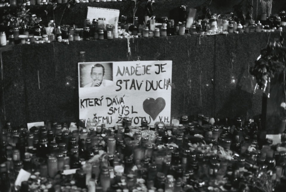 I visited Prague at the same time Václav Havel - first President of Czech Republic passed away. Thousands line of people on the streets to tribute him who helped Czechs escape from Communism.Not only Czechs but also World leaders pay respects to Vaclav Havel.