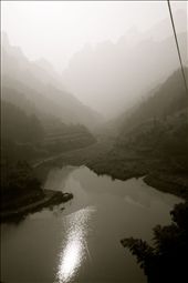Cable Car Going Up Towards Tianzishan, Zhangjiajie : by kittong, Views[363]