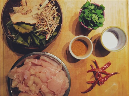 The mix of ingredients ready to prepare.