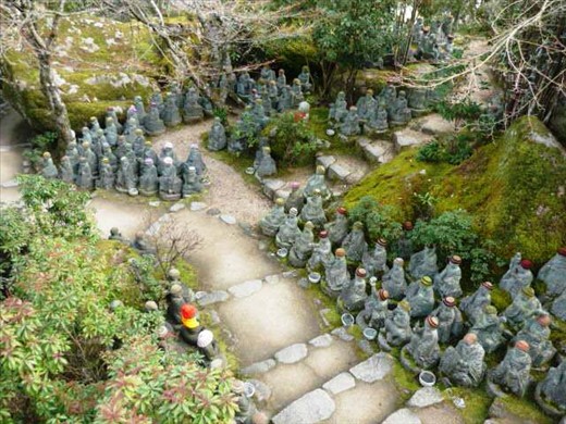 On my way up Mt. Misen, just a few of Daishoin Temple's many Buddhas