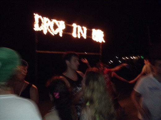 Drop in Bar's a cool place...and also the easiest place to spot and therefor a good friend-finding spot (^^)