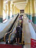 I've never been on an escalator without shoes before: by kpow, Views[292]
