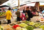 Krista wandering the spice markets in Chengdu, the capitol Sichuan Province: by kristasimmons, Views[377]