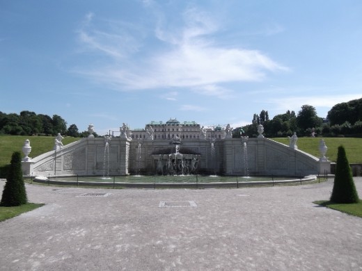 Belvedere garden from the back of the middle level