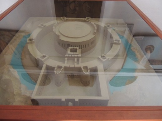 Model of Zoroastrian fortress V-VI C CE