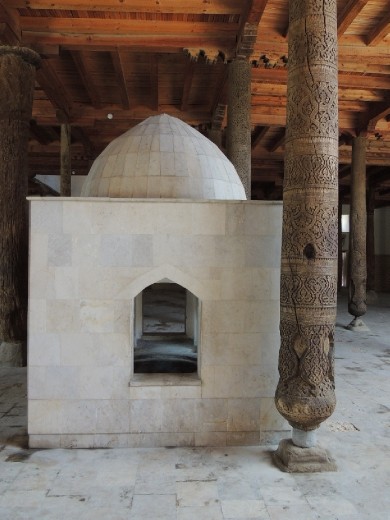 Pillared mosque holy water