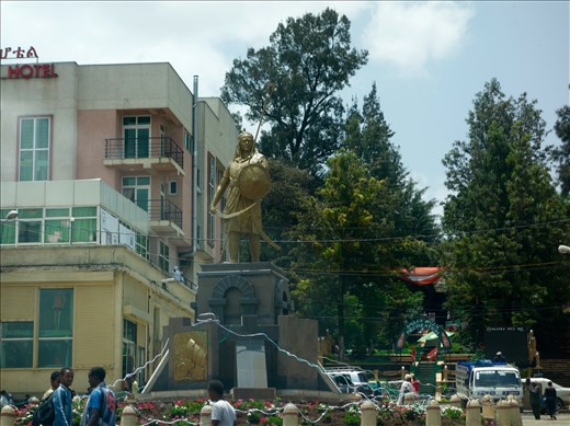 King Thaddeus, Gondar