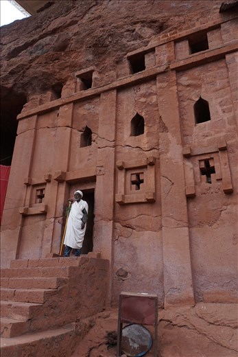 Priest guarding Bet Abba Libanos