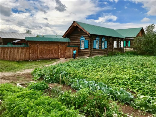 Old Believers house and garden