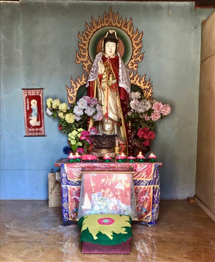 Goddess of the West in side shrine